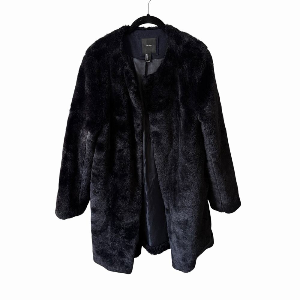 Forever21 Womens Large Faux Fur Coat Jacket Black Chic Hook Eye Closure Pockets